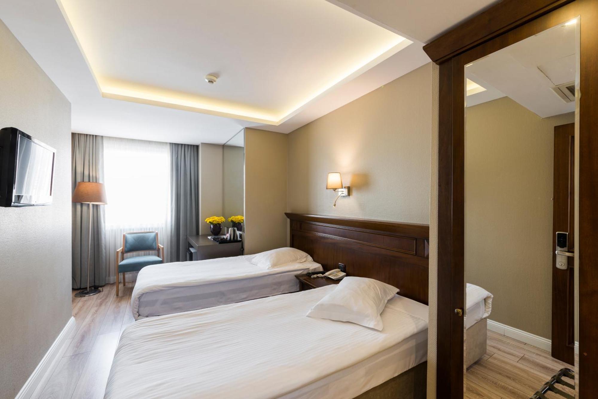 Semsan Hotel Istanbul Exterior foto