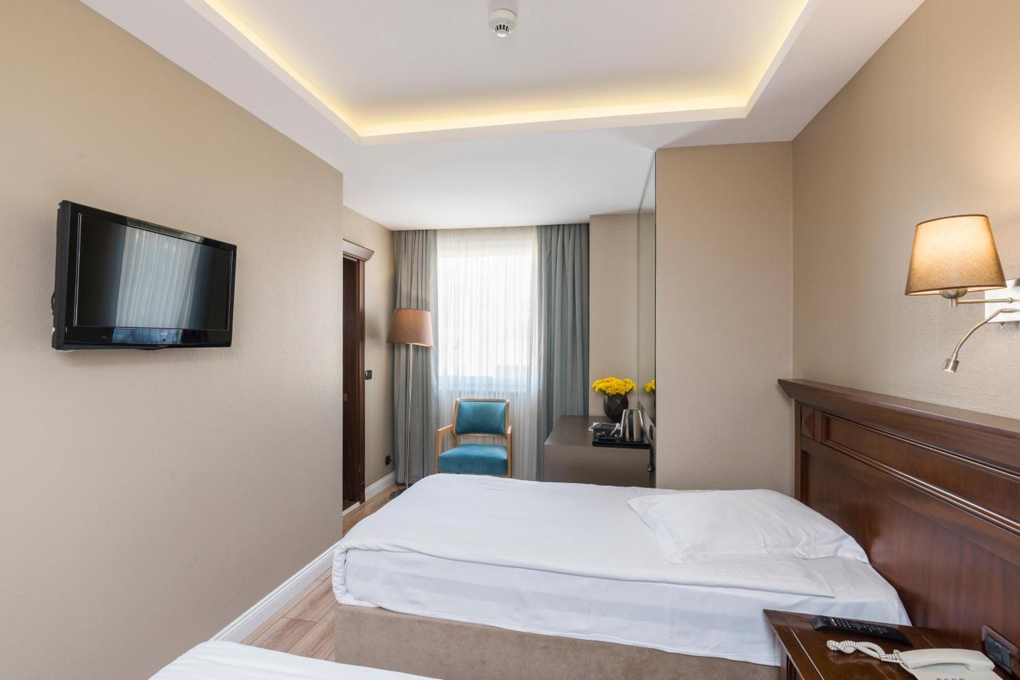 Semsan Hotel Istanbul Exterior foto
